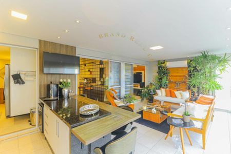 Apartamento à venda com 3 quartos, 195m² em Santo Amaro, São Paulo