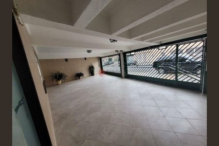 Casa à venda com 3 quartos, 207m² em Chácara Santo Antônio (Zona Leste), São Paulo