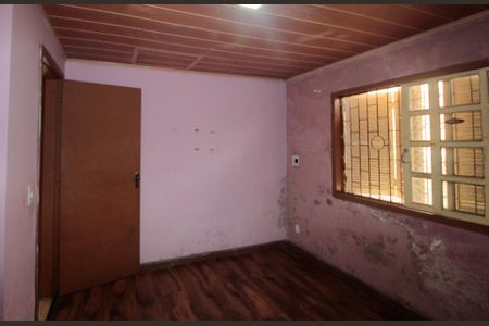 Casa à venda com 100m², 3 quartos e 2 vagas Casa à venda com 100m², 3 quartos e 2 vagasQuarto 2