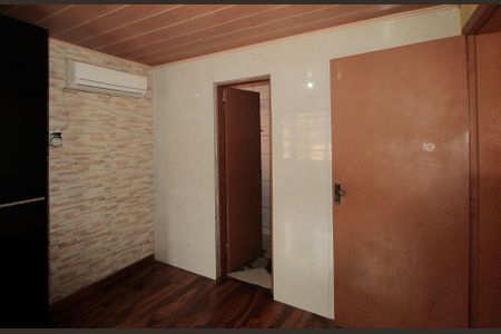 Casa à venda com 100m², 3 quartos e 2 vagas Casa à venda com 100m², 3 quartos e 2 vagasSuíte 1
