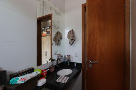 Apartamento à venda com 100m², 2 quartos e 1 vagaBanheiro da Suíte