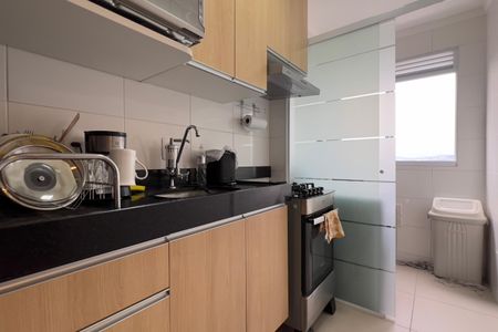 Cozinha de apartamento à venda com 2 quartos, 44m² em Vila Barros, Guarulhos