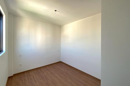 Apartamento à venda com 115m², 3 quartos e 2 vagasQuarto 
