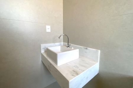 Apartamento à venda com 115m², 3 quartos e 2 vagasBanheiro da Suíte 2