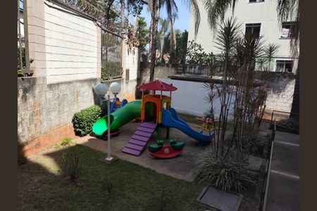 Apartamento para alugar com 45m², 2 quartos e 1 vaga Apartamento para alugar com 45m², 2 quartos e 1 vagaÁrea comum - Playground