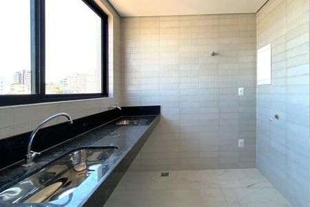 Apartamento à venda com 115m², 3 quartos e 2 vagasCozinha