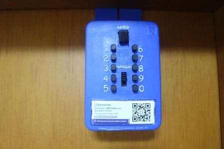 Apartamento à venda com 83m², 3 quartos e 2 vagasLockbox