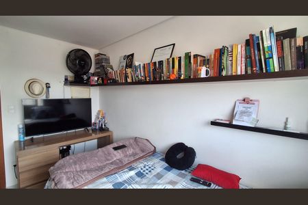 Apartamento à venda com 83m², 3 quartos e 2 vagasQuarto 2