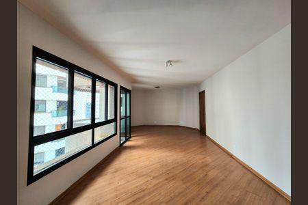 Apartamento à venda com 127m², 3 quartos e 2 vagasSala