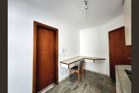 Apartamento à venda com 127m², 3 quartos e 2 vagasCozinha