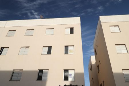 Apartamento para alugar com 49m², 2 quartos e 1 vagaFachada