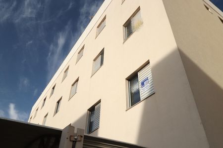 Apartamento para alugar com 49m², 2 quartos e 1 vagaFachada