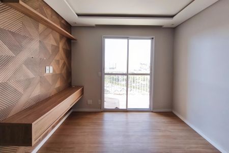 Sala de apartamento à venda com 3 quartos, 67m² em Vila Satúrnia, Campinas