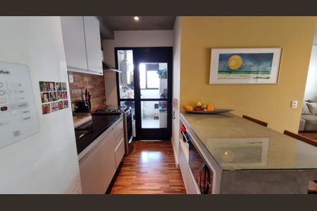 Apartamento à venda com 70m², 2 quartos e 1 vagaFoto 01