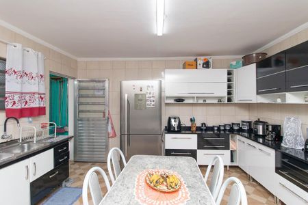 Casa à venda com 30m², 1 quarto e 1 vaga Casa à venda com 30m², 1 quarto e 1 vagaCozinha