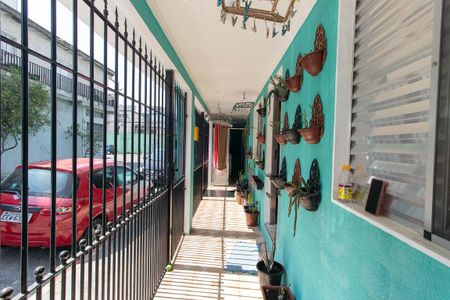 Casa à venda com 30m², 1 quarto e 1 vaga Casa à venda com 30m², 1 quarto e 1 vagaEntrada