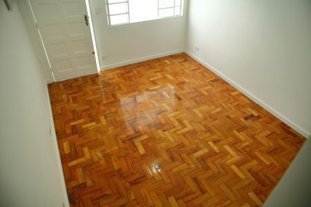 Casa à venda com 91m², 2 quartos e 1 vagaSala