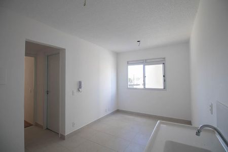 Apartamento para alugar com 33m², 2 quartos e sem vaga Apartamento para alugar com 33m², 2 quartos e sem vagaSala/Cozinha