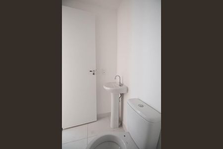 Apartamento para alugar com 33m², 2 quartos e sem vaga Apartamento para alugar com 33m², 2 quartos e sem vagaBanheiro