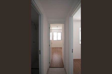 Apartamento para alugar com 33m², 2 quartos e sem vaga Apartamento para alugar com 33m², 2 quartos e sem vagaCorredor