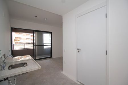 Cozinha de apartamento à venda com 1 quarto, 27m² em Vila Primavera, São Paulo