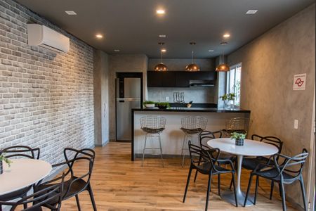 Studio à venda com 24m², 1 quarto e sem vagaÁrea comum - Salão de festas