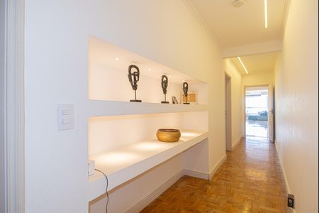 Apartamento para alugar com 364m², 3 quartos e 3 vagas Apartamento para alugar com 364m², 3 quartos e 3 vagasCorredor das Suítes