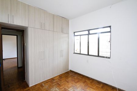 Casa à venda com 366m², 4 quartos e 6 vagasSuíte 3