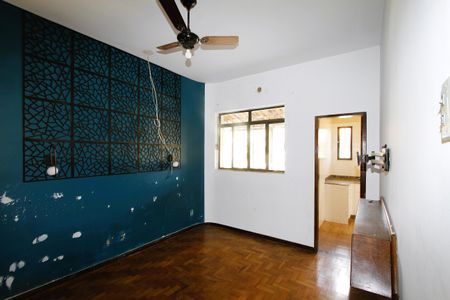 Casa à venda com 366m², 4 quartos e 6 vagasSuíte 1