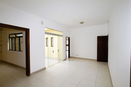 Sala de casa à venda com 4 quartos, 366m² em Salgado Filho, Belo Horizonte