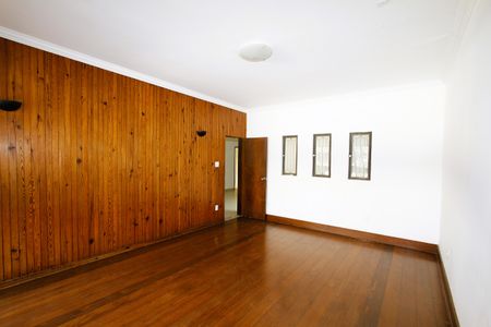 Casa à venda com 366m², 4 quartos e 6 vagasQuarto 1