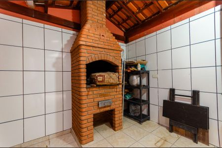 Casa à venda com 192m², 3 quartos e 5 vagas Casa à venda com 192m², 3 quartos e 5 vagasChurrasqueira