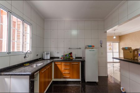 Casa à venda com 192m², 3 quartos e 5 vagas Casa à venda com 192m², 3 quartos e 5 vagasCozinha