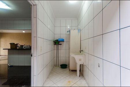 Casa à venda com 192m², 3 quartos e 5 vagas Casa à venda com 192m², 3 quartos e 5 vagasÁrea de Serviço