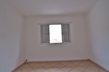 Quarto 2 de casa para alugar com 2 quartos, 124m² em Água Rasa, São Paulo