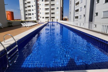 Apartamento para alugar com 54m², 2 quartos e 1 vaga Apartamento para alugar com 54m², 2 quartos e 1 vagaÁrea comum - Piscina