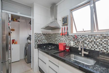Apartamento à venda com 85m², 3 quartos e 2 vagasCozinha