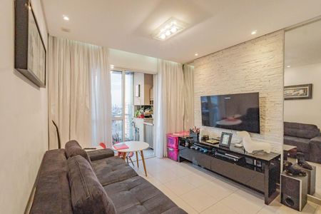 Sala de apartamento à venda com 3 quartos, 85m² em Vila Santo Estefano, São Paulo