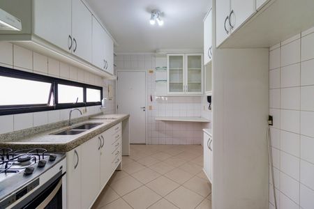 Apartamento para alugar com 125m², 4 quartos e 3 vagasCozinha
