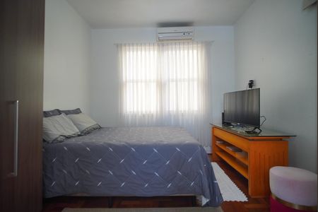 Suíte de apartamento à venda com 1 quarto, 40m² em São Geraldo, Porto Alegre