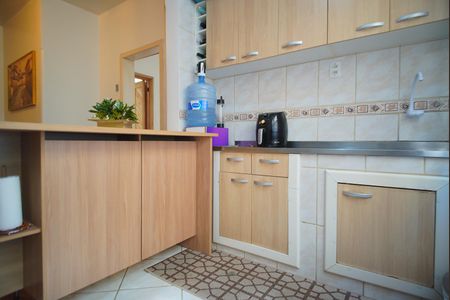 Cozinha de apartamento à venda com 1 quarto, 40m² em São Geraldo, Porto Alegre