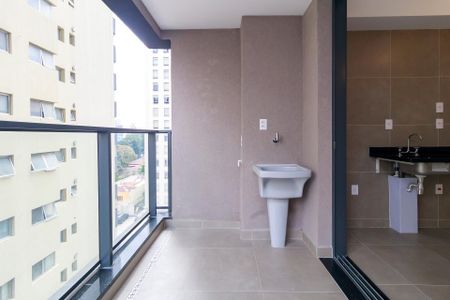 Apartamento à venda com 46m², 1 quarto e 1 vaga Apartamento à venda com 46m², 1 quarto e 1 vagaSala - Varanda