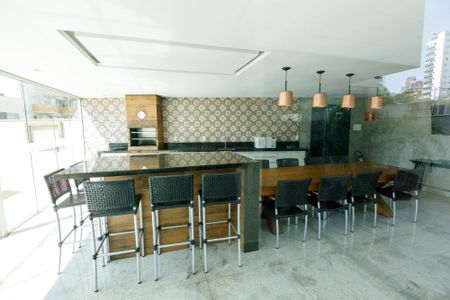 Apartamento à venda com 119m², 3 quartos e 2 vagas Apartamento à venda com 119m², 3 quartos e 2 vagasÁrea comum - Churrasqueira