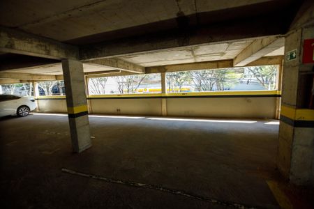 Apartamento à venda com 119m², 3 quartos e 2 vagas Apartamento à venda com 119m², 3 quartos e 2 vagasGaragem