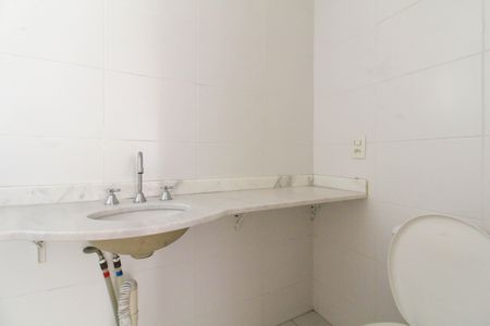 Apartamento à venda com 76m², 3 quartos e 1 vaga Apartamento à venda com 76m², 3 quartos e 1 vagaBanheiro da Suíte