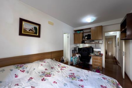 Apartamento à venda com 115m², 3 quartos e 1 vaga Apartamento à venda com 115m², 3 quartos e 1 vagaSuíte