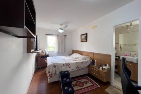 Apartamento à venda com 115m², 3 quartos e 1 vaga Apartamento à venda com 115m², 3 quartos e 1 vagaSuíte