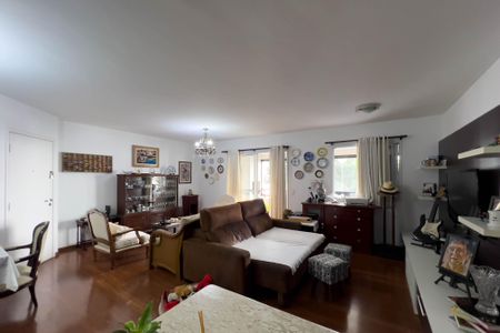 Apartamento à venda com 115m², 3 quartos e 1 vaga Apartamento à venda com 115m², 3 quartos e 1 vagaSala