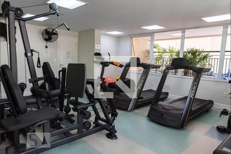 Apartamento à venda com 115m², 3 quartos e 1 vaga Apartamento à venda com 115m², 3 quartos e 1 vagaAcademia