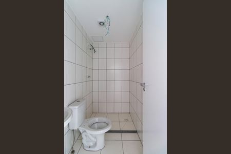 Apartamento para alugar com 38m², 2 quartos e 1 vaga Apartamento para alugar com 38m², 2 quartos e 1 vagaBanheiro